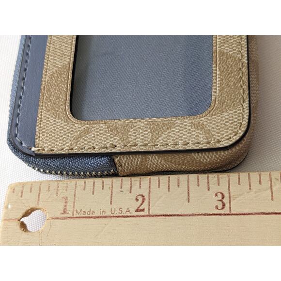 Coach Marine Leather Zip Around Card Case Chain Wristlet Spring Timeless *READ - Picture 6 of 8